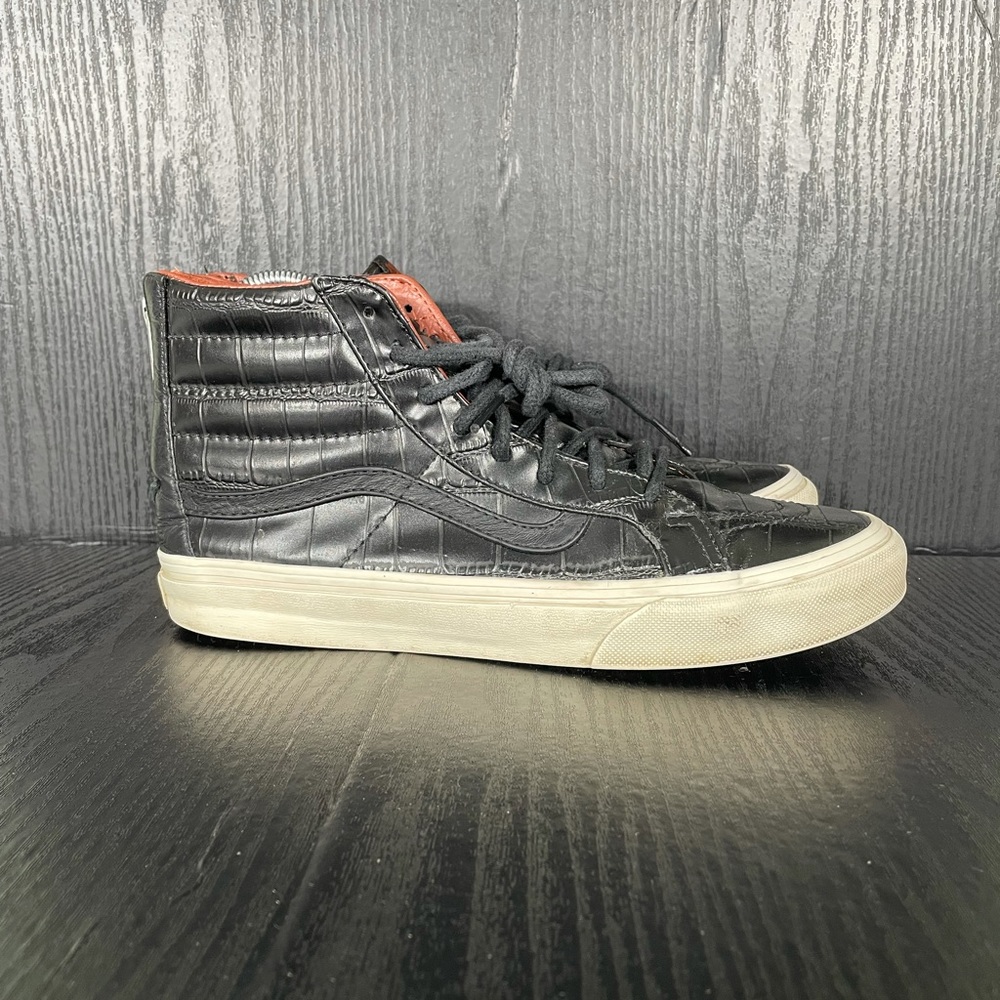 Vans off the Wall High Top Women’s size 8.5